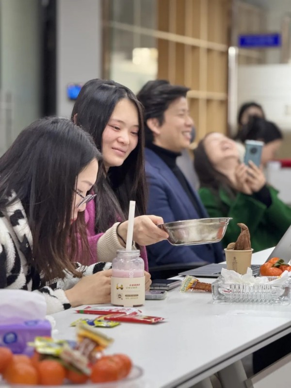 湖南吟正律师事务所,湖南律师事务所,企业法律顾问,法务外包,公司法专项,项目投融资 湖南吟正律师事务所,湖南律师事务所,企业法律顾问,法务外包,公司法专项,项目投融资